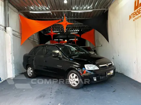 CORSA 1.4 MPFI Premium Sedan 8V