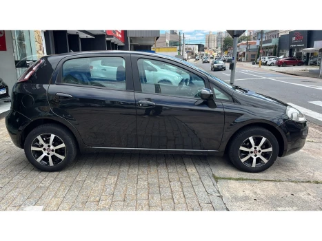 PUNTO 1.4 ATTRACTIVE 8V FLEX 4P MANUAL