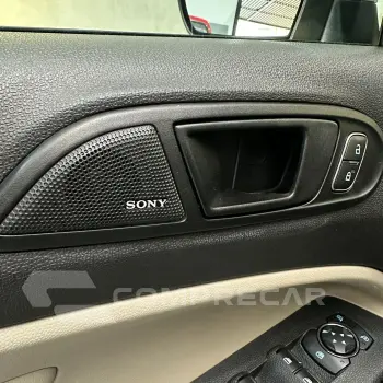 EcoSport TITANIUM 1.5 12V Flex 5p Aut.