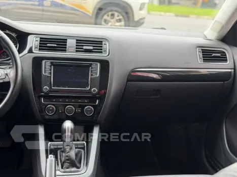 JETTA Highline 2.0 TSI 16V 4p Tiptronic