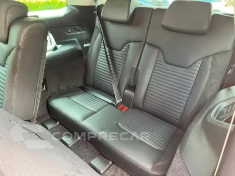 COMMANDER 1.3 T270 Turbo Limited