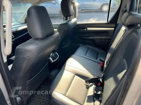 HILUX 2.8 D-4d Turbo CD SRX 4X4