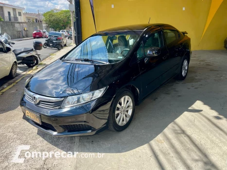 Honda CIVIC 1.8 LXS 16V 4 portas