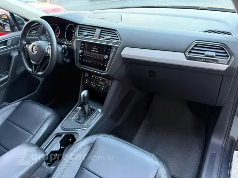 TIGUAN 1.4 250 TSI TOTAL FLEX ALLSPACE COMFORTLINE TIPTRONIC