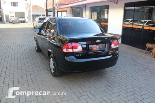 Classic Sedan 1.0 4P VHCE FLEX LS