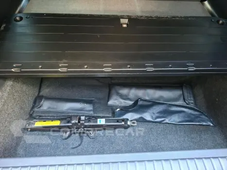 Rav4 2.4 4X4 16V Gasolina 4P Automático