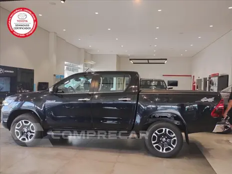 HILUX 2.8 D-4D TURBO DIESEL CD SRX 4X4 AUTOMÁTICO