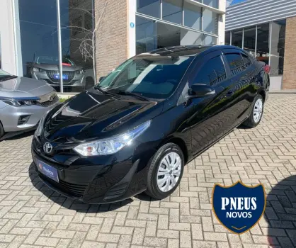 Toyota YARIS XL Live Sedan 1.5 Flex 16V 4p Aut. 4 portas