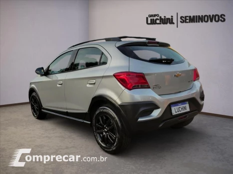 ONIX 1.4 MPFI ACTIV 8V FLEX 4P AUTOMÁTICO