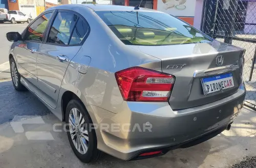 CITY 1.5 EX Sedan 16V