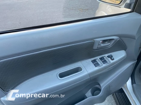 HILUX 2.7 SR 4X2 CD 16V