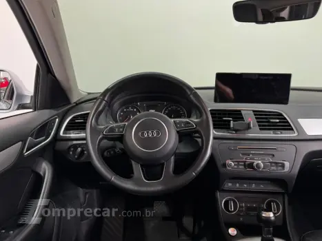 Q3 1.4 TFSI AMBIENTE FLEX 4P S TRONIC