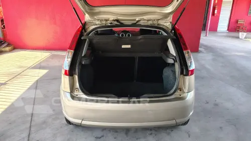 FIESTA 1.0 MPI Class 8V