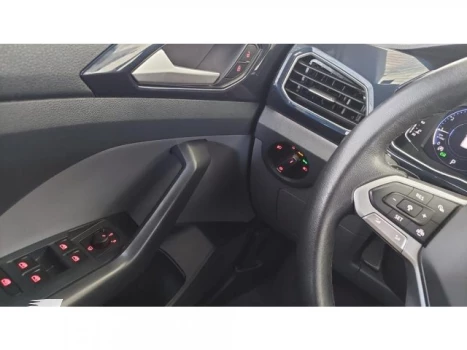 T-CROSS - 1.0 200 TSI TOTAL COMFORTLINE AUTOMÁTICO