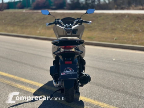 PCX 150 DLX ABS