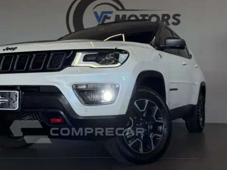 COMPASS 2.0 16V DIESEL TRAILHAWK 4X4 AUTOMÁTICO