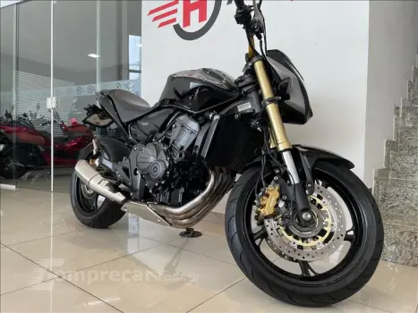 CB 600F HORNET