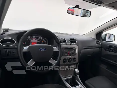 FOCUS 1.6 SE Sedan 16V