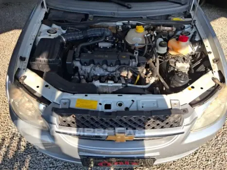 CLASSIC - 1.0 MPFI LS 8V 4P MANUAL