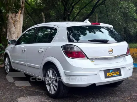 VECTRA HATCH 4P GT-X
