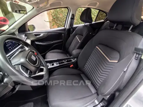 FASTBACK 1.0 TURBO 200 FLEX CVT