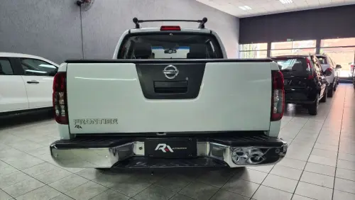 Frontier LE ATTACK CD 4x4 2.5 TB Die.Aut