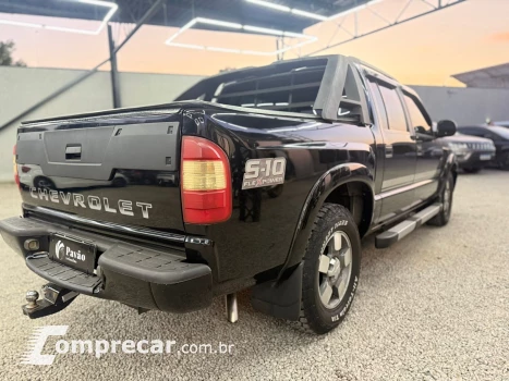S10 2.4 MPFI Executive 4X2 CD 8V