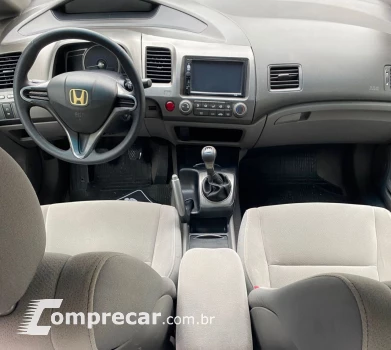 Civic 1.8 16V 4P LXS
