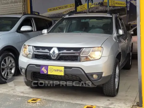 Renault DUSTER OROCH Expression 1.6 Flex 16V Mec 4 portas