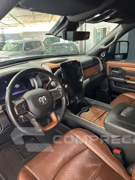 3500 6.7 I6 Turbo Limited Longhorn CD 4X4