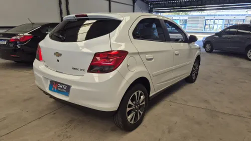 ONIX 1.4 MPFI LTZ 8V