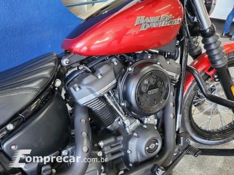 SOFTAIL STREET BOB
