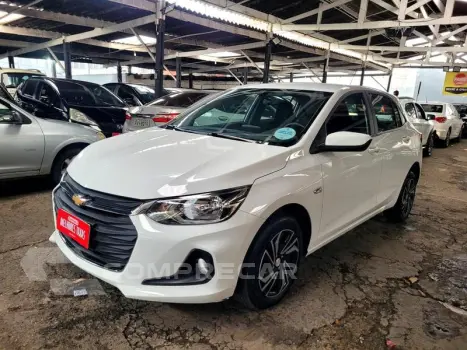 CHEVROLET ONIX HATCH LT 1.0 12V FLEX 5P MEC 4 portas
