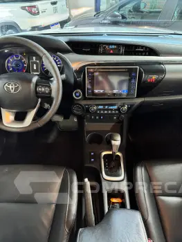 Hilux CD SRX 4x4 2.8 TDI 16V Diesel Aut.