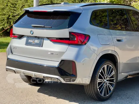X1 2.0 16V Turbo Sdrive20i M Sport