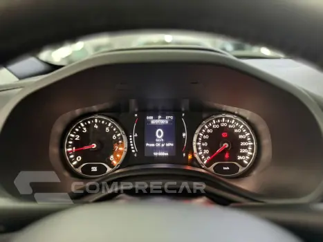 RENEGADE 1.8 16V Longitude