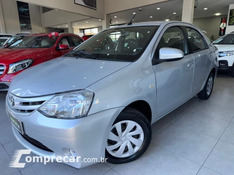 Toyota Étios Sedan XS 1.5 4 portas