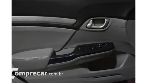 CIVIC - 1.8 EXS 16V 4P AUTOMÁTICO