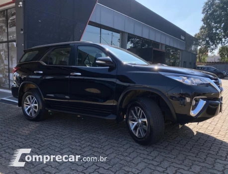HILUX SW4 2.7 SR 4X2 16V