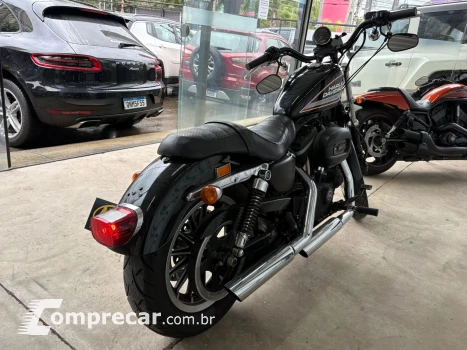 SPORTSTER XL 883 R