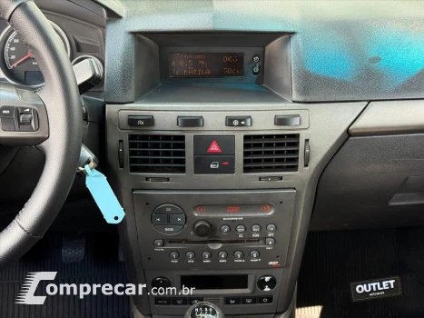 VECTRA 2.0 SFI GT-X HATCH 8V FLEX 4P MANUAL