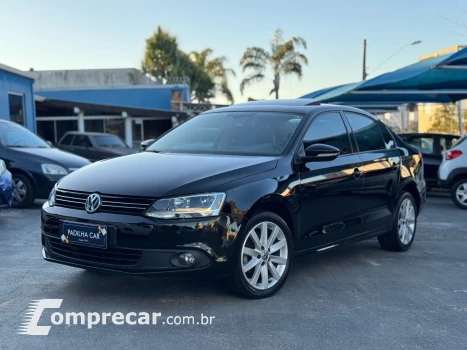 Volkswagen JETTA 2.0 Comfortline 120cv 4 portas