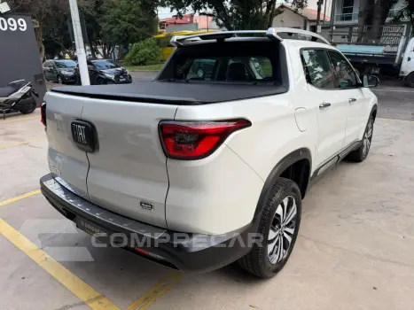 Toro 2.0 16V Turbo Diesel Volcano 4Wd At9