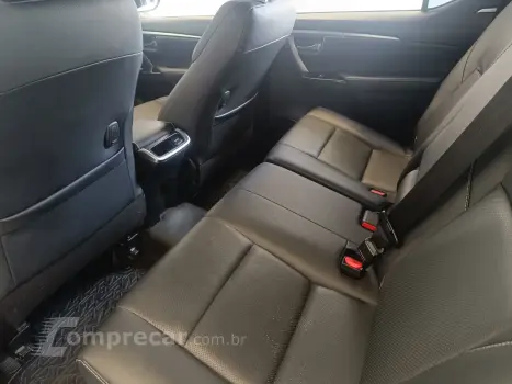 COMPASS 2.0 16V LONGITUDE AUTOMÁTICO