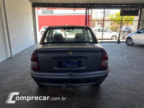 CORSA 1.0 MPFI Classic Sedan 8V
