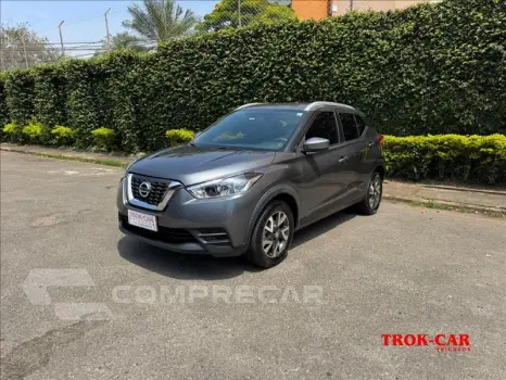 NISSAN KICKS 1.6 16V S 4 portas