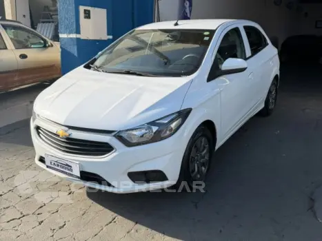 CHEVROLET ONIX - 1.0 LT MANUAL 4 portas
