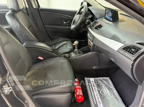 FLUENCE 2.0 Dynamique 16V