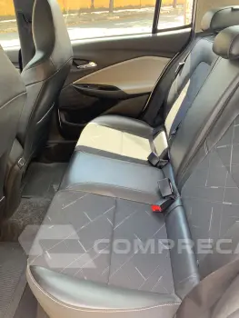 ONIX 1.0 Turbo Plus Premier