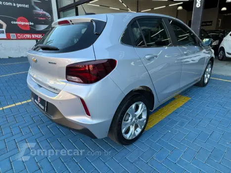 ONIX HATCH PREM. 1.0 12V TB Flex 5p Aut.